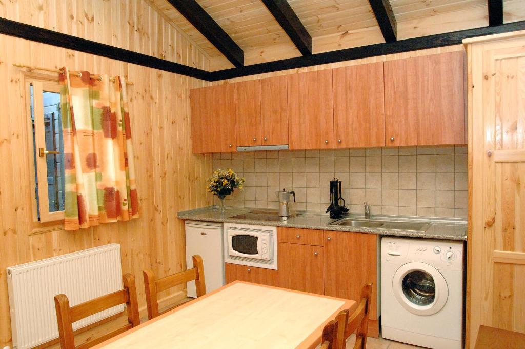 Camping Gavin Hotel Стая снимка