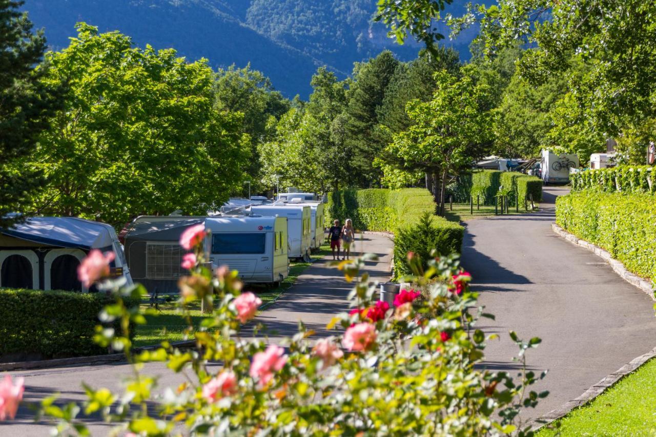 Camping Gavin Hotel Екстериор снимка